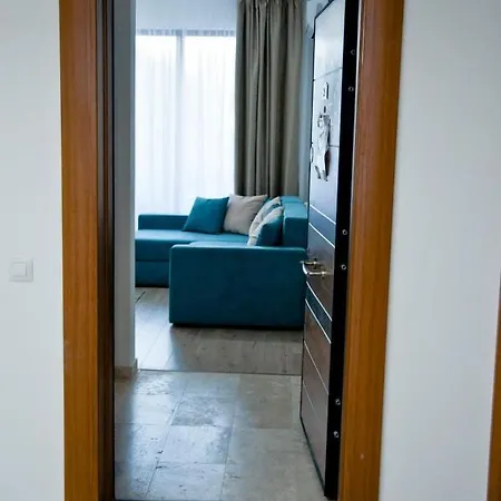 Laura Solid House Apartment *